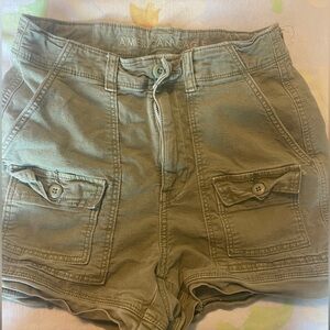 American eagle green shorts